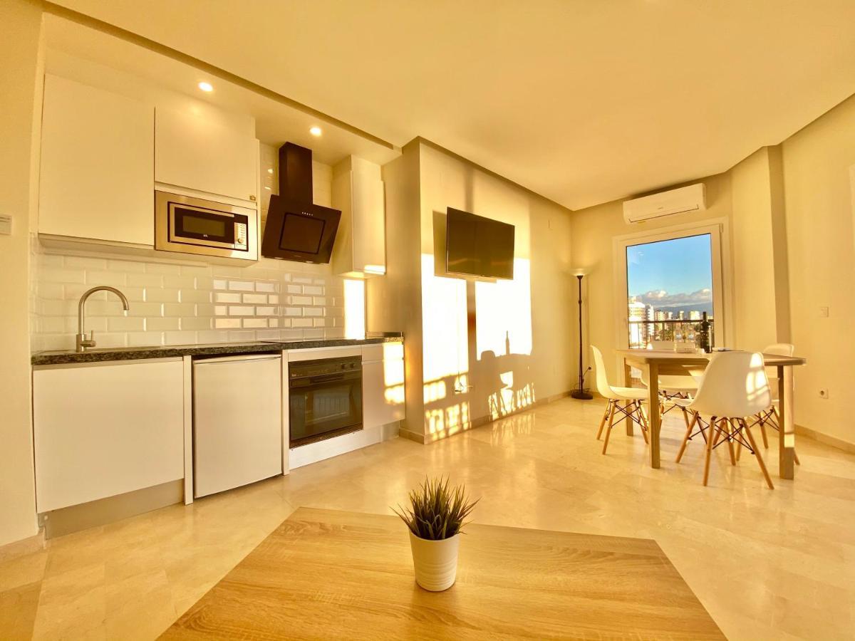 Apartamentos Turísticos Castillo del Vigia Torremolinos Exterior foto